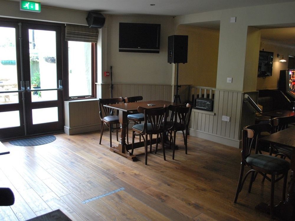 Hotel The Cricketers Arms Barnard Castle Exterior foto